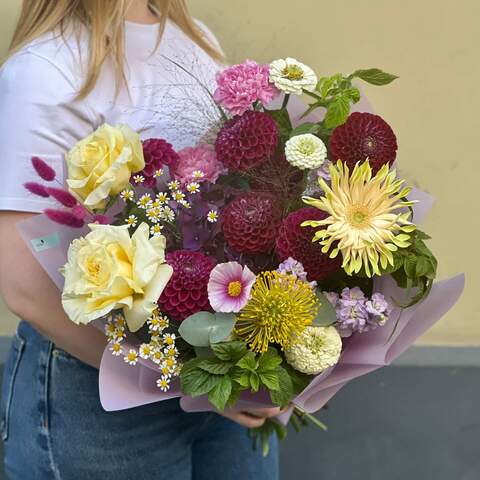 Bouquet «Evening Sky», Flowers: Gerbera, Hydrangea, Dahlia, Lagurus, Tanacetum, Pion-shaped rose, Zinnia, Leucospermum, Matthiola, Cosmos, Dianthus