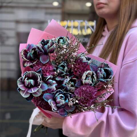 Mystical bouquet of Vip Roses tulips «Moonlit Night», Flowers: Dianthus, Tulipa, Genista