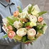 Photo of Bouquet of 17 ranunculus «Luxurious look»