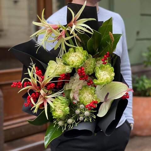 Exotic green and red bouquet with amaryllis and interesting roses «Kvitna dragon», Flowers: Rose, Hippeastrum, Magnolia, Hydrangea, Ilex, Brunia, Grevillea