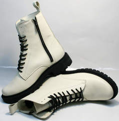 Зимние молодежные ботинки кожаные с мехом женские Ari Andano 740 Milk Black.