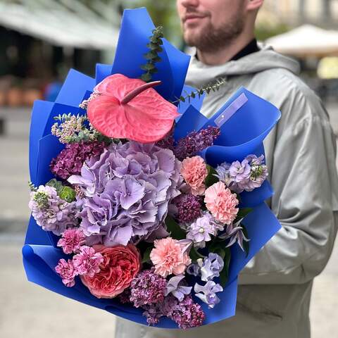 Textured bouquet in pink and lavender shades «Morning dream», Flowers: Anthurium, Eucalyptus, Clematis, Hydrangea, Ozothamnus, Dianthus, Lathyrus, Syringa, Matthiola, Pion-shaped rose