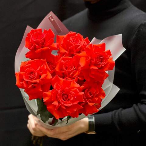 9 троянд сорту Nina у букеті «Нова класика», Квіти: Троянда