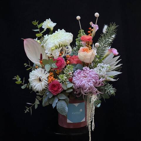 Box with flowers «Birds and flowers», Flowers: Chrysanthemum, Syringa, Anthurium, Ranunculus, Gerbera, Zantedeschia, Craspedia, Eucalyptus, Mimosa, Ilex, Freesia, Rubus Idaeus