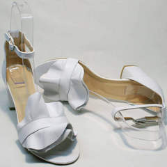 Открытые босоножки сандали женские с закрытой пяткой Ari Andano K-0100 White