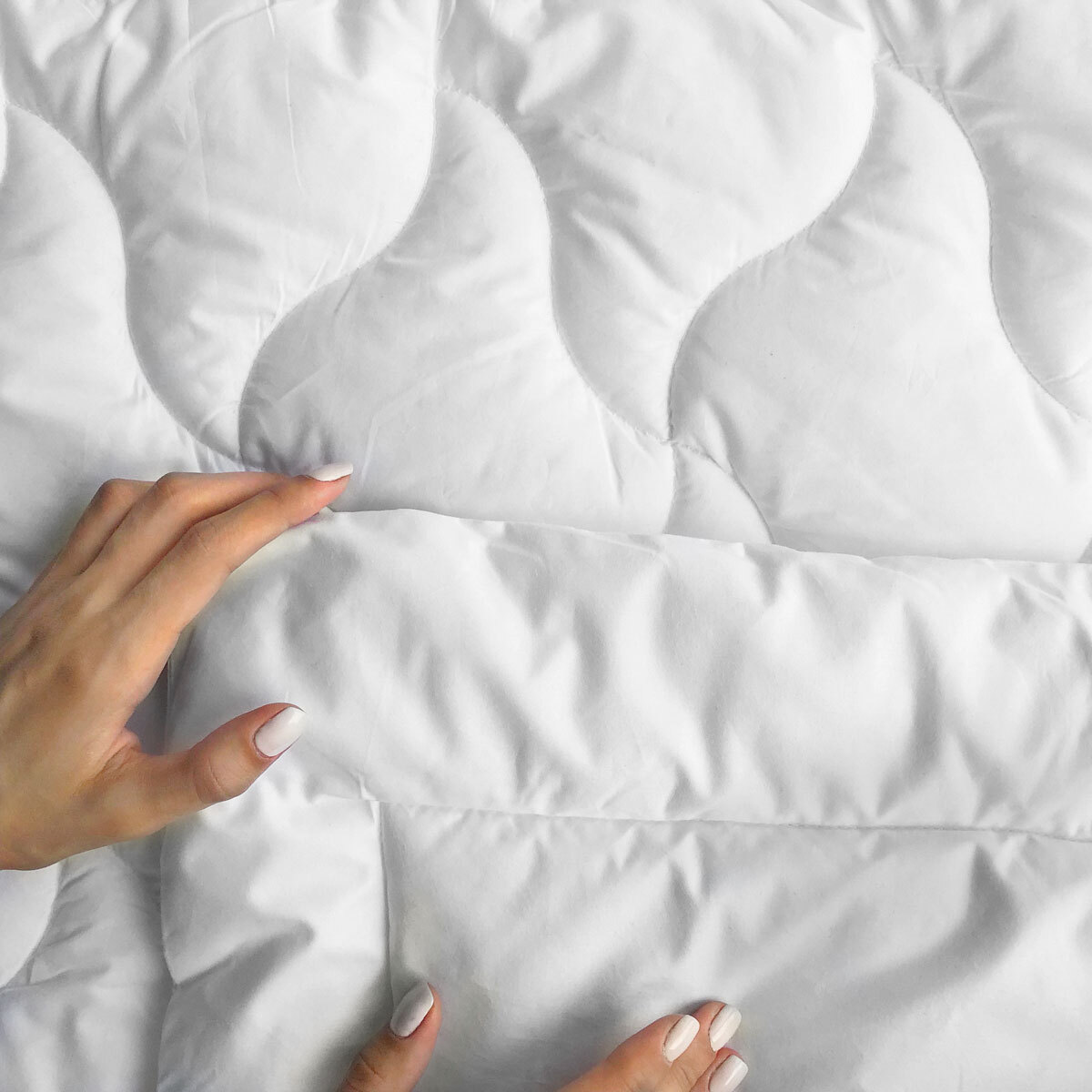 Комплект Ковдра + Тоненька подушка в дитяче ліжечко (Італійський батист + Штучний лебединий пух)