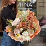 Photo of Gentle warm bouquet with cinnamon-colored roses «Sophistication for Mary»