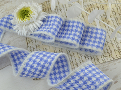 Стрічка текстильна Гусячі лапки з пухнастим краєм блакитна