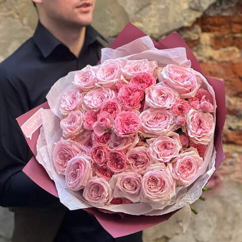 Delicate fragrant bouquet of 25 peony roses «Pink Dreams», Flowers: Pion-shaped rose of Pink O'Hara variety, Peony Spray Rose of Frivolity variety