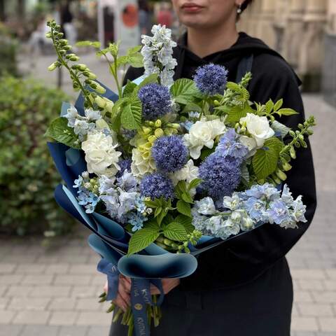 Bouquet in blue colors «Pacific Ocean», Flowers: Rubus Idaeus, Delphinium, Allium, Freesia, Oxypetalum