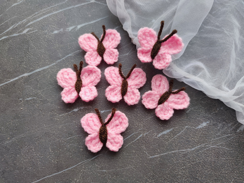 Метелик в'язаний рожевий (ручна работа)