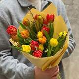Photo of Bouquet of 15 tulips «Sparkle in the eyes»