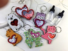 Набір для створення брелків-шейкерів Звірята і сердечка