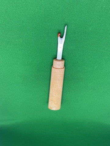 Вспарыватель швов с деревянной ручкой | Soliy.com.ua