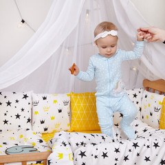 Комплект постельного белья для новорожденных с защитой-бортиками Верона Короны