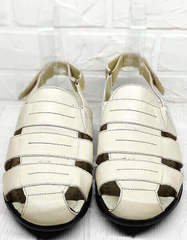 Белые босоножки сандали мужские кожаные. Летние босоножки мужские сандали с закрытым носком Etor White leather.