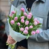 Photo of 21 soft pink peony tulips in a bouquet «Sweet candy»