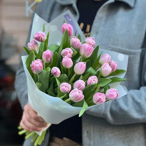 21 ніжно-рожевий піоновидний тюльпан у букеті «Солоденька цукерочка», Квіти: Тюльпан піоновидний