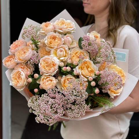 Bouquet with spray roses and ozotamnus «Warm memories», Flowers: Ozothamnus, Peony Spray Rose
