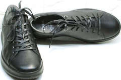 Демисезонная обувь для мужчин - лучшие кроссовки для повседневной носки Ikoc 1725-1 Black.
