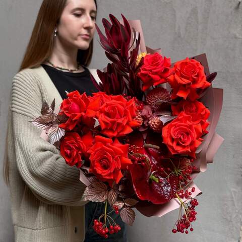 Red bright bouquet «Ruby Maiden», Flowers: Rubus Idaeus, Viburnum (berries), Eucalyptus, Anthurium, Dahlia, Rose, Leucadendron