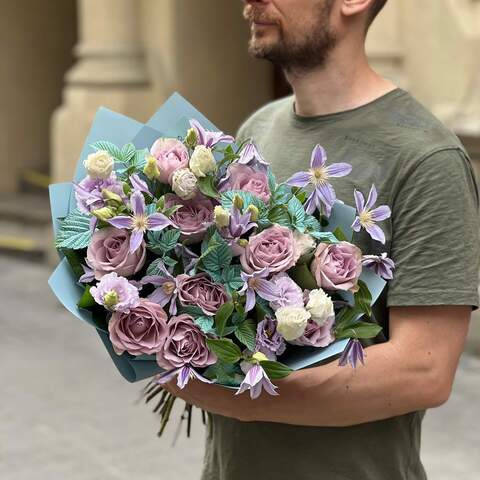 Lilac bouquet of roses and clematis «Amethyst Shimmer», Flowers: Rose, Rubus Idaeus, Eustoma, Clematis