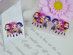 Термотрансферна картинка K-pop дівчата на рожевому фоні №217