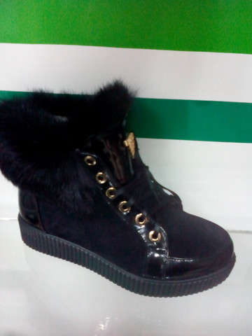 Замшевые ботинки зимние женские. Высокие кеды ботинки на платформе. Черные кеды ботинки с мехом ElPasso Black.