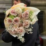 Photo of Sophisticated bouquet with Quicksand roses «Beige Harmony»