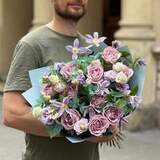 Photo of Lilac bouquet of roses and clematis «Amethyst Shimmer»