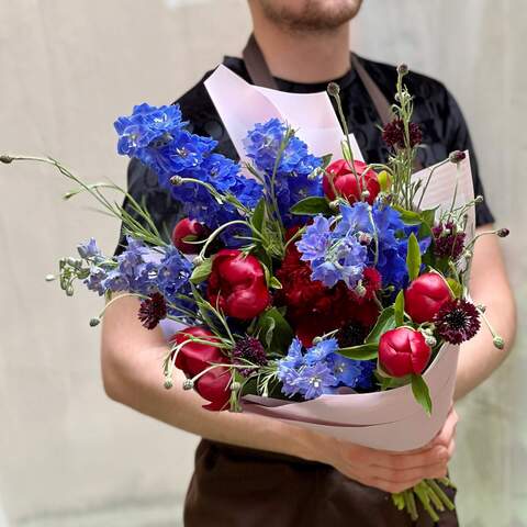 Bouquet «Congratulations, Olena!», Flowers: Paeonia, Delphinium, Centaurea