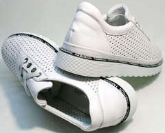 Белые спортивные туфли комфорт женские летние Evromoda 215.314 All White.