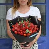Photo of Bouquet of strawberries
