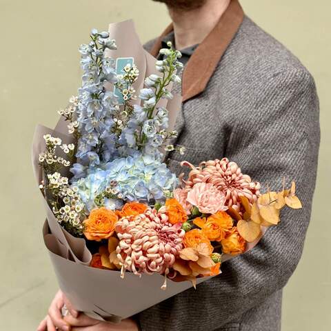 Bouquet «November sonata», Flowers: Bush Rose, Hydrangea, Chrysanthemum, Delphinium, Chamelaucium, Dianthus, Eucalyptus