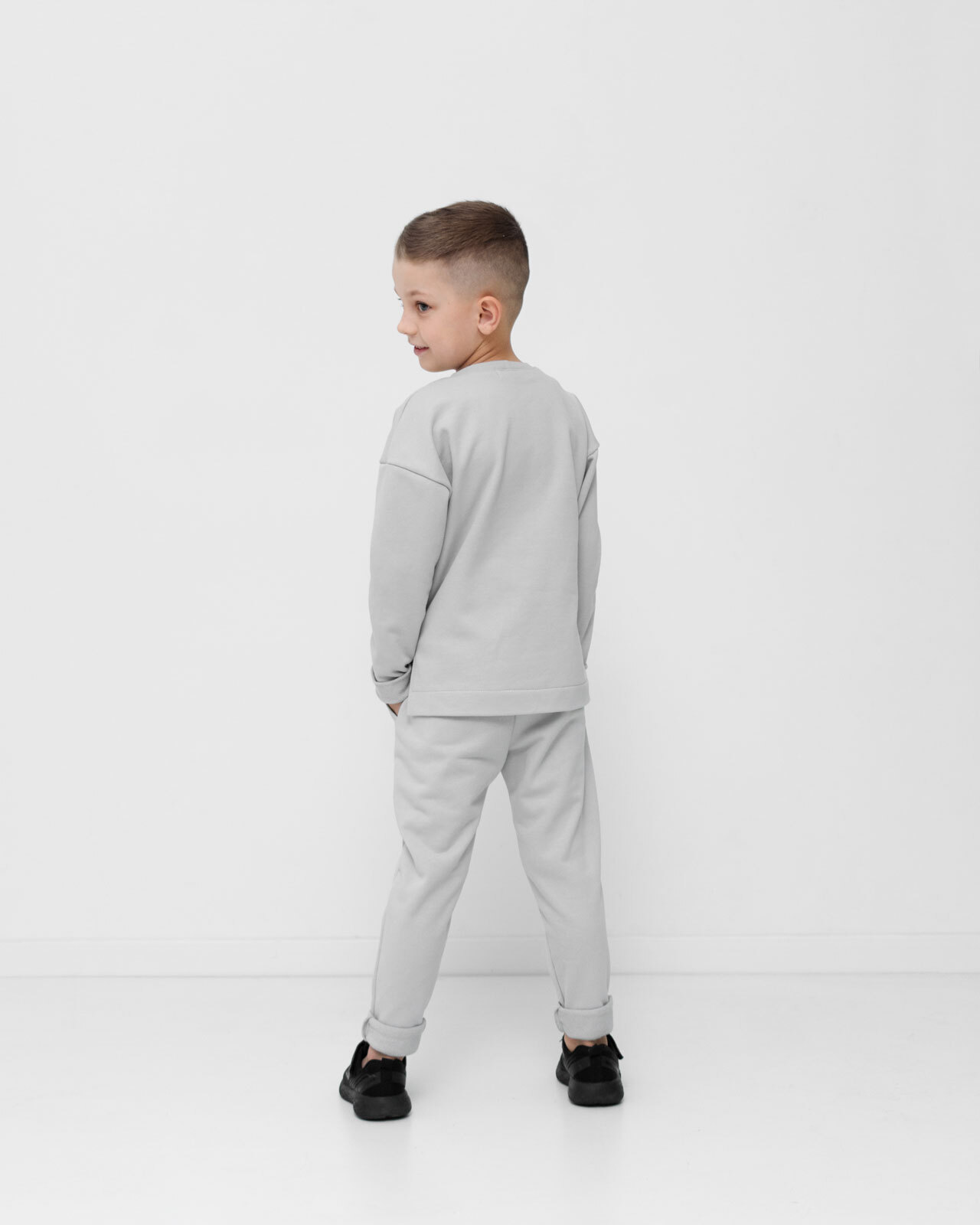 Дитячий костюм світшот і штани з підворотами Сірий