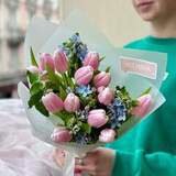 Photo of Charming bouquet of oxypetalum and tulips «Gentle bells»