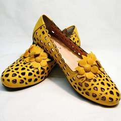 Женские кожаные туфли на низком каблуке летние Phany 103-28 Yellow.