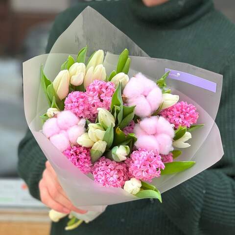 Ароматний рожево-білий букет з тюльпанів та гіацинтів «Солодкий поцілунок», Квіти: Тюльпан, Гіацинт, Бавовна