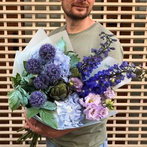 Bouquet in blue shades with hydrangea and delphinium «Blue Atlantic», Flowers: Delphinium, Hydrangea, Artishok, Eustoma, Rubus Idaeus, Allium