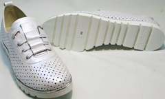 Белые летние кроссовки туфли женские без каблука Mi Lord 2007 White-Pearl.