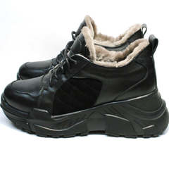 Черные кроссовки на большой подошве зимние женские Studio27 547c All Black.