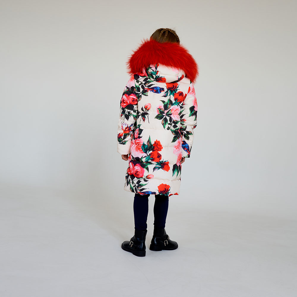 Детское подростковое зимнее пальто с принтом розы с натуральной опушкой