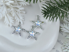 Підвіска стразова зірочка біла