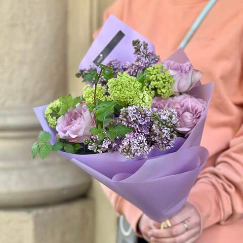 Photo of Lilac spring bouquet «Warm evening»