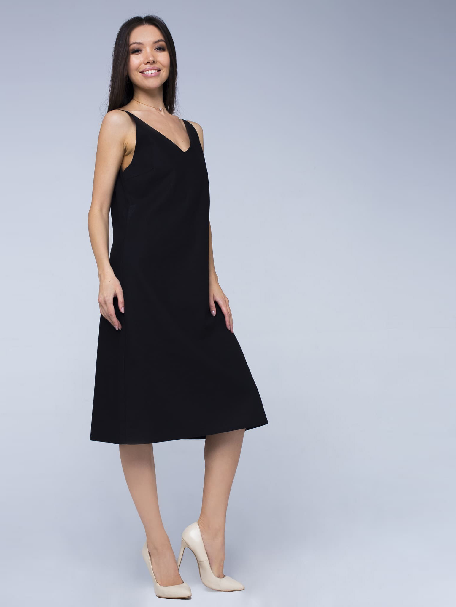 Платье черное льняное с открытой спинкой миди 