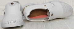 Белые женские слипоны туфли из натуральной кожи Pegada 1210103-01White.