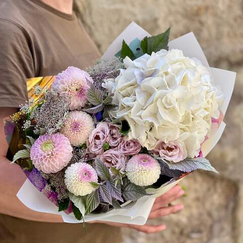 Romantic bouquet with spray peony roses «Lavender Song», Flowers: Peony Spray Rose, Hydrangea, Ammi, Dahlia, Rubus Idaeus