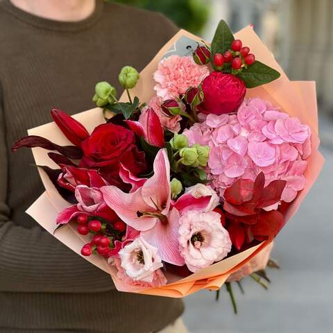 Bright bouquet with lilies «Romantic Time», Flowers: Helleborus, Rose, Pion-shaped rose, Lilium, Eustoma, Eucalyptus, Hypericum, Hydrangea