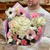 Photo of Delicate bouquet with spring anemones and lilacs «Pearl shades»