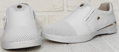 Модные туфли слипоны женские кожаные Pegada 1210103-01White.